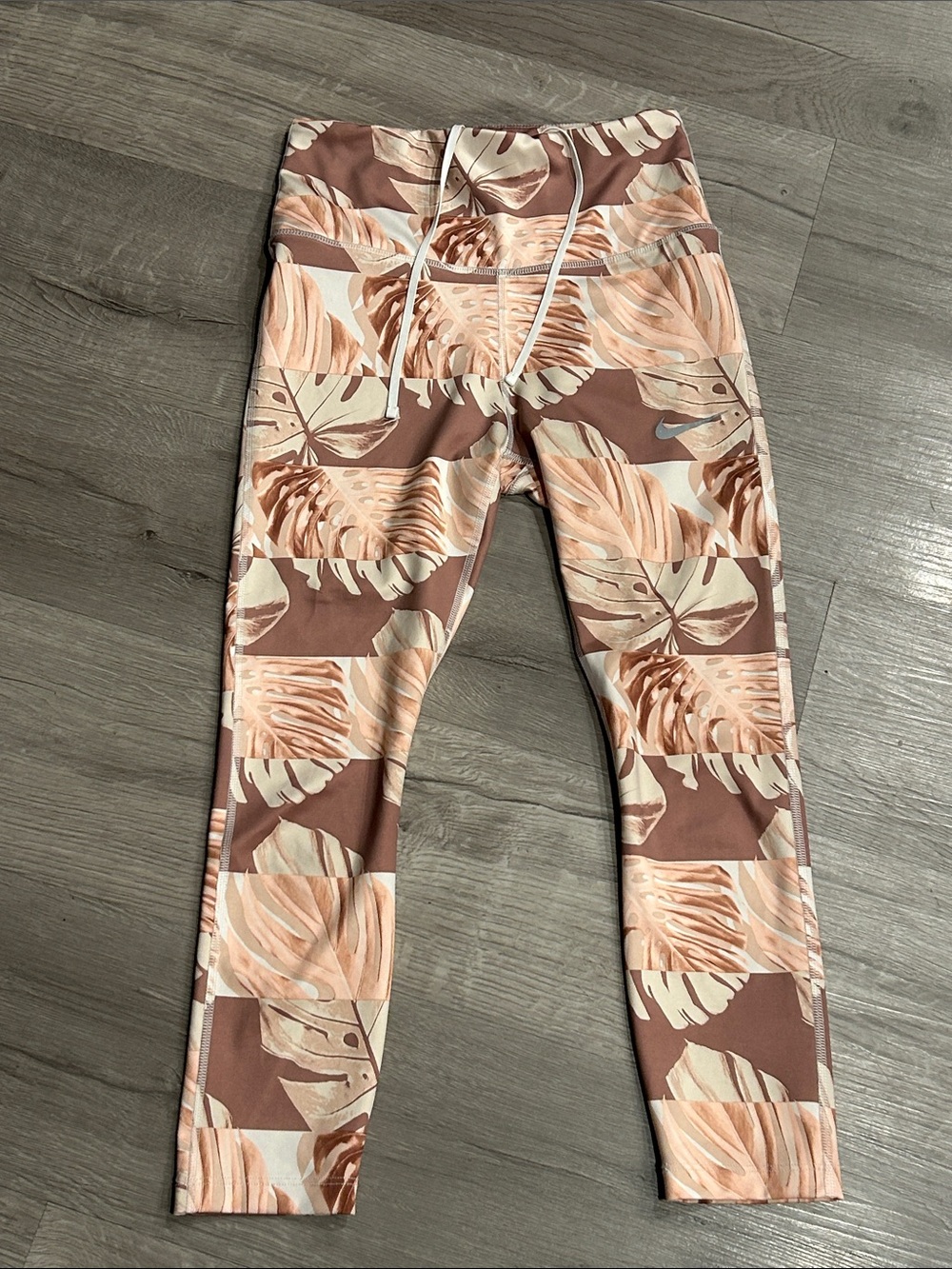 NIKE | Women’s Leggings